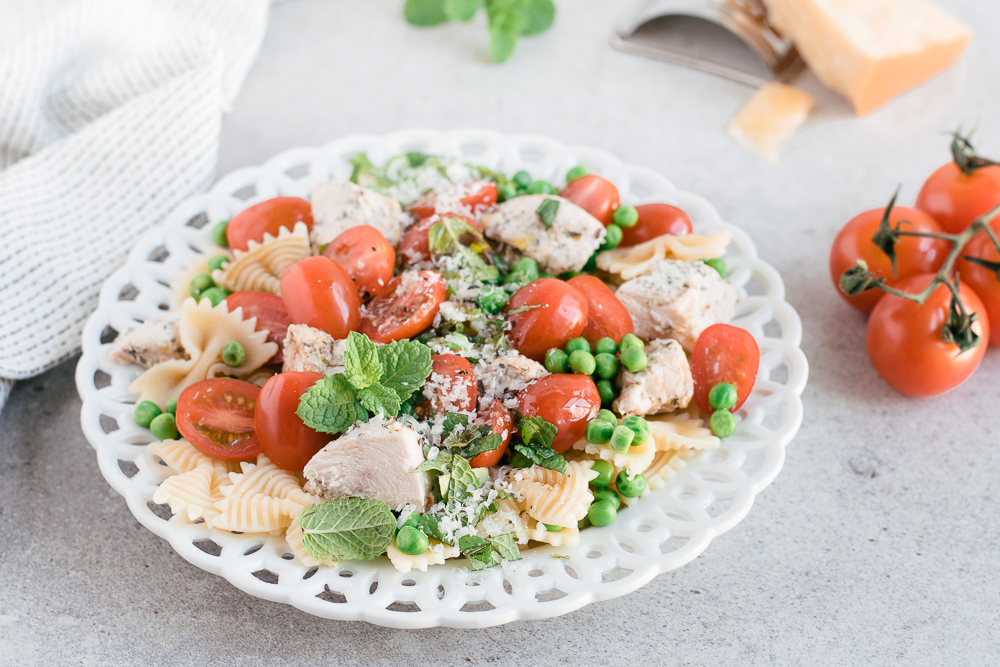 Salade de boucles au poulet